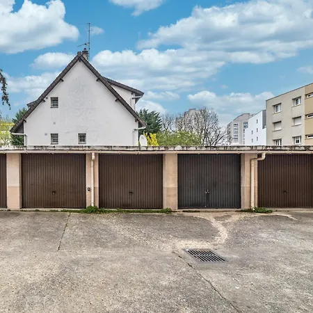 Lescale Confort Parisienne - 10min Paris Appartement Villejuif