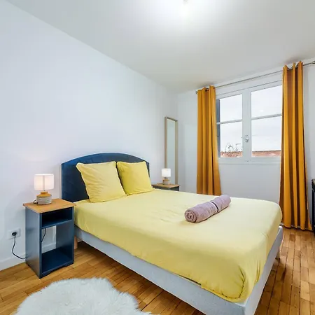 Lescale Confort Parisienne - 10min Paris Appartement *
